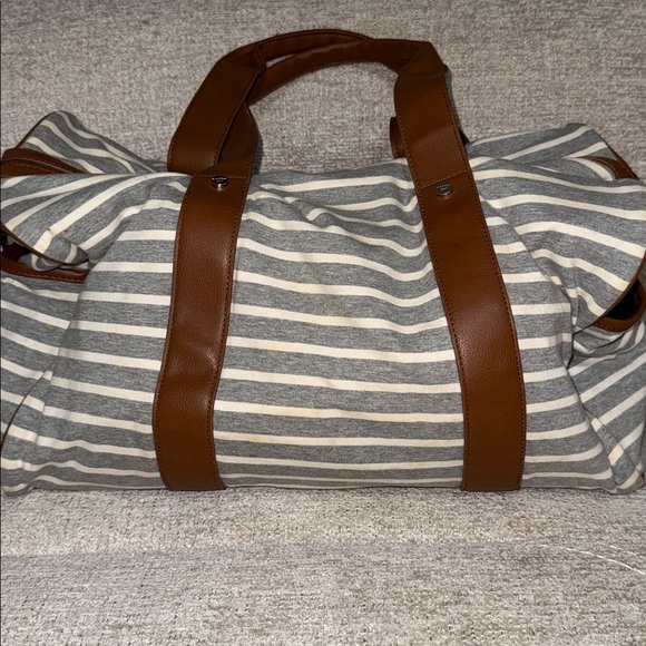 Manden Girl Striped Tote Bag with Brown Accents - Picture 4 of 7